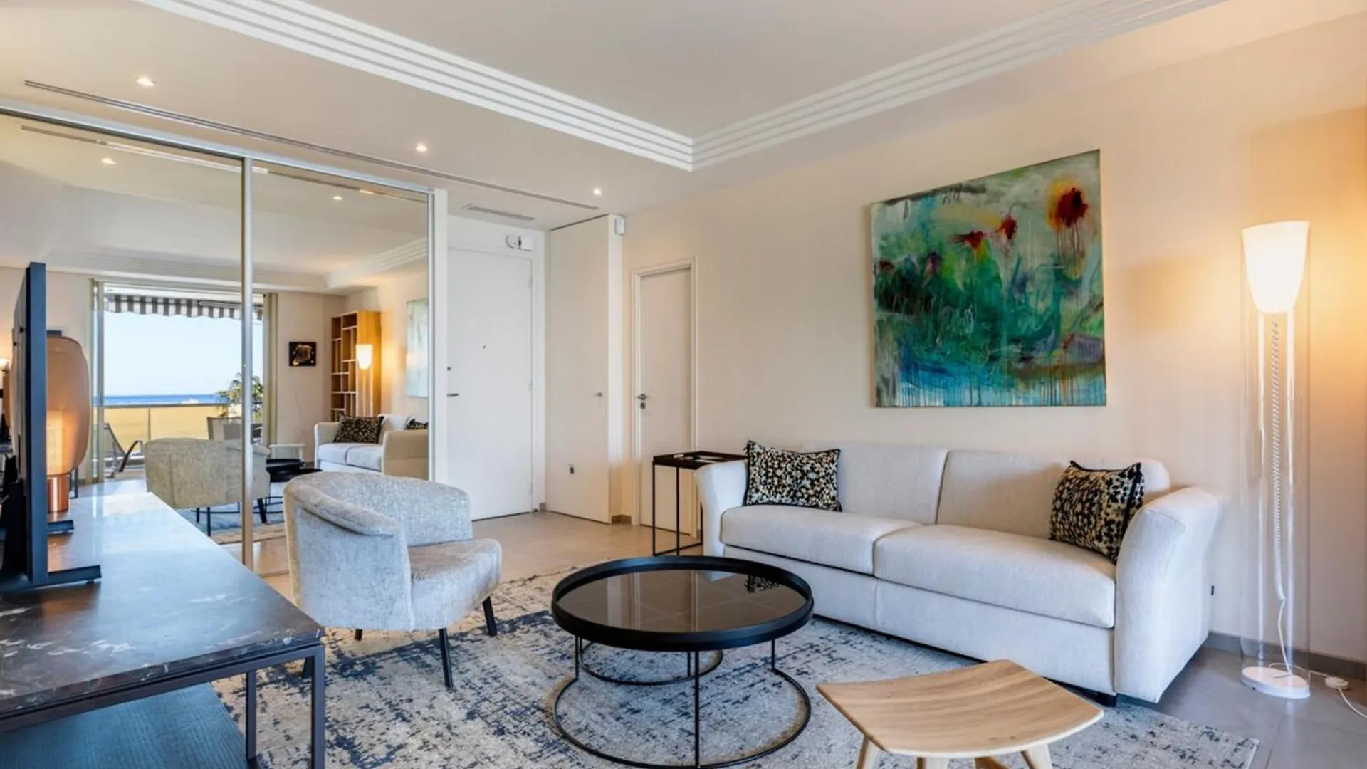 Ref 1426 - Cannes Croisette - Sea View Apartment For Rent 0*,